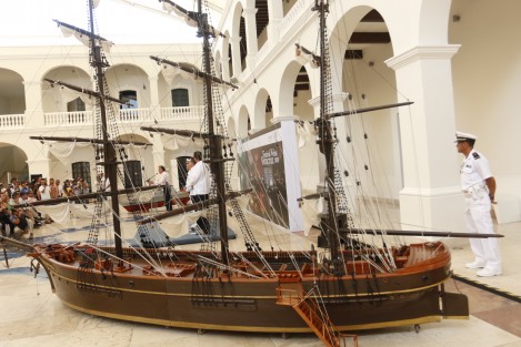 Con la participación de 9 países se llevará a cabo el Festival Velas Veracruz 2018 del 27 de agosto al 2 de septiembre. El evento fue presentado en el Museo Naval por el gobernador del estado, Miguel Ángel Yunes Linares, y autoridades navales.