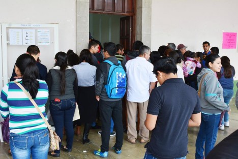Regresa módulo del INE a Tlapacoyan para hacer entrega de credenciales.
