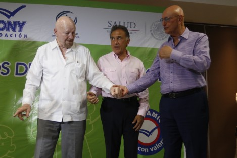 En el marco del 23 aniversario del programa <em>Sé tu Amigo</em> por parte de la Fundación Tony, se llevó a cabo la firma de un convenio colaboración entre la CONADIC, Fundación Tony, y el gobierno del estado de Veracruz. 