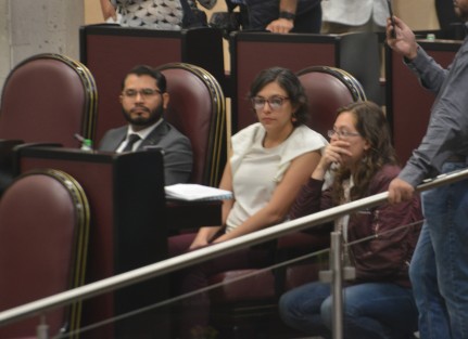 Diputada con licencia Tanya Carola Viveros regresó a visitar su curul.  
