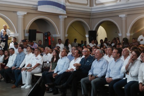 Yunes Linares indicó que si no le da tiempo en su gestión de terminar estas obras anunciadas para Boca del Río, sería el próximo gobernador quien le daría continuidad a estos proyectos. 
