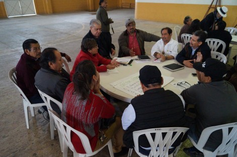Ciudadanos piden más y mejores servicios tras participar en foros de consulta.