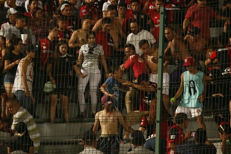 Los Tiburones Rojos de Veracruz ganan 3 a 1 a los Rojinegros del Atlas.