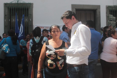 Como en todos los eventos que cuentan con el apoyo libre del pueblo, se entregó a los coordinadores la lista de asistencia de la porra. Pero van a venir más, aseguró la líder. 
