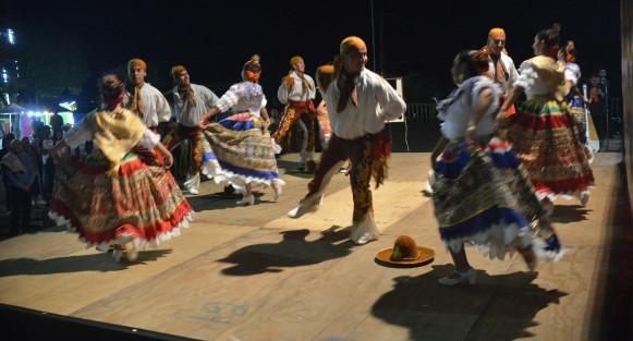 En el municipio de de San José Mihuatlán realizan varias actividades artísticas y culturas para festejar al santo pantrono del pueblo del mismo nombre. 