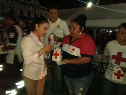 En Tlapacoyan Cruz Roja sigue recibiendo apoyo de la población para seguir prestando sus servicios.