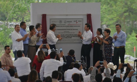 El presidente Enrique Peña Nieto estuvo en Misantla para conmemorar el Día Mundial del Agua.  