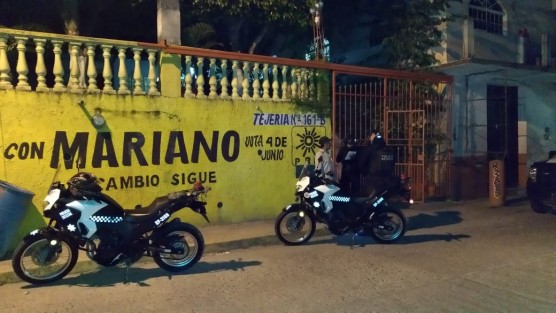 Momentos de zozobra, vivieron vecinos de la calle Tejería en el Barrio del Zapote, ya que sujetos desconocidos balearon el domicilio del delegado de Tránsito en Tecolutla.