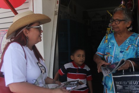 Daniela Griego, candidata de la coalición <em>Juntos Haremos Historia</em> (MORENA, PES, PT) a la diputación federal por el Distrito08, arrancó su campaña con un recorrido en la colonia Lomas de Casa Blanca, en Xalapa.