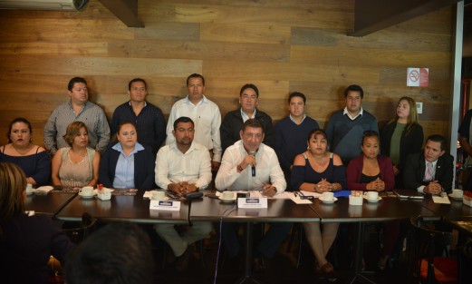 Encabezados por Manuel Sánchez Giles, coordinador estatal de la campaña  de Margarita Zavala, fueron presentados a la prensa local los integrantes del equipo, quienes dijeron ayudarán a ganar la Presidencia de la República.