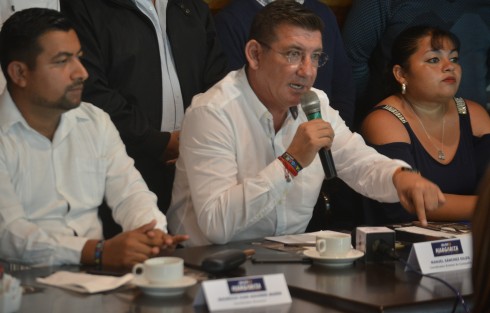 El equipo de campaña de Margarita Zaval también se quejó de las reglas impuestas por el INE, ya que dicen son injustas.