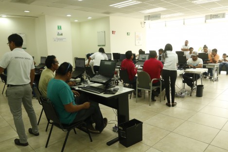 El 30 de abril vence el plazo para que las personas físicas realicen su declaración anual ante el Servicio de Administraciòn Tributaria. De lo contrario podrían recibir sanciones.