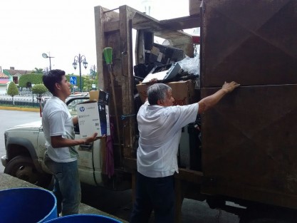 Inicia campaña de recolección de basura electrónica en Tlapacoyan. 

