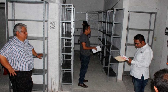 El Instituto Nacional Electoral (INE)realizó una revisión a la bodega electoral del 06 Consejo Distrital del Organismo Público Local Electoral (OPLE), esto con el fin de verificar que cuente con las condiciones adecuadas para albergar los paquetes electorales de la elección del 1° de Julio. 