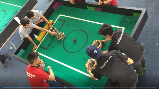 Rafael, Imanol, Oscar y Baltazar, estudiantes del Instituto de Robótica de Xalapa A.C. (IROX), obtuvieron el Primer lugar en el Torneo Mexicano de Robótica 2018, llevado a cabo en Monterrey, N.L.  pasado, en la categoría RoboCup Junior Soccer LightWeigth, y con ello el derecho de representar a México en RoboCup 2018 a celebrarse en Montreal, Canadá en junio de este año, para ello, como A.C., están solicitando apoyo de empresas y particulares. 
