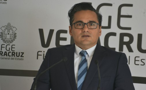 Cabe recordar que Carol Jessica Moreno Torres es presuntamente ex pareja sentimental de un hermano de AMLO, Arturo López Obrador, quien en los comicios estatales pasados manifestara su apoyo al candidato priista a la gubernatura. 