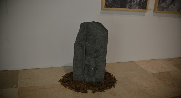 También se incluyen esculturas de Buda, de la autoría de los artistas Hiroyuki Okumura, Jorge Ismael Rodríguez, Kouji Karaushi y Ryuichi Yahagi.