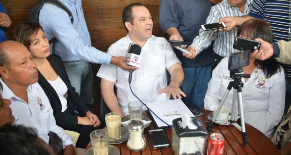 El presidente Del Comité Directivo Estatal  <em>Veracruz, Justicia y Equidad A.C. </em>PedrioTriana dijo que en el Estado las asociaciones civiles están olvidadas y comentó que sigue existiendo mucha desigualdad y pobreza.