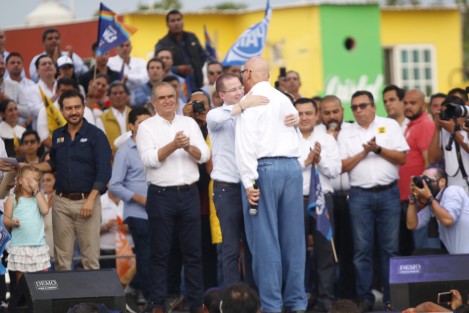 ¿Quién lo quiere más? 