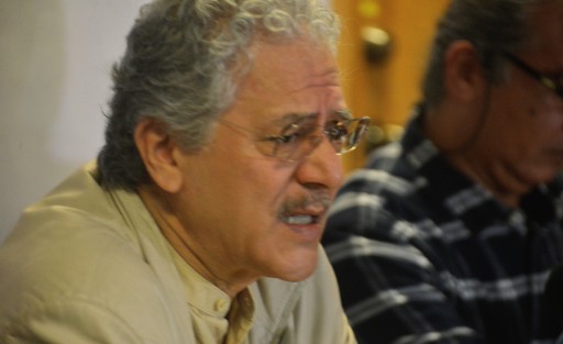El alcalde de Xalapa, Hipólito Rodríguez Herrero, ofreció su conferencia de los lunes, donde habló de varios problemas que ocurrieron en el transcurso de la semana, de los cuales destacó el del puente que está siendo construido en Las Ánimas, y una casa habitación que se edifica en Los Lagos.