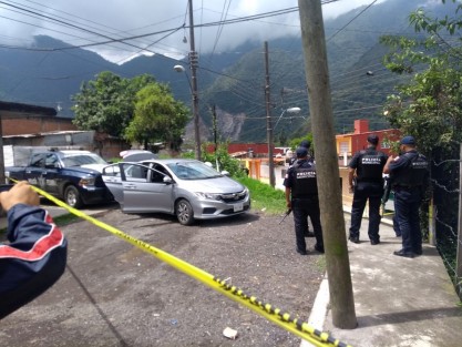 En punto de las 11:30 horas de este lunes, se suscitó una persecución entre sujetos armados y fuerzas del orden, en la avenida 7 de Enero esquina Calle Nicolás Bravo en Río Blanco, Ver. resultando un masculino abatido.

Los sujetos armados, se transportaban en un auto Honda City color plata con  matrícula de la CDMX.

Los hechos se registraron 