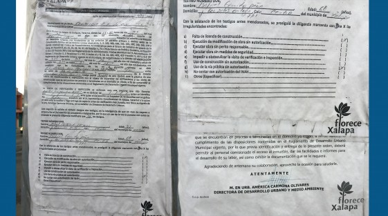 Una serie de dimes y diretes se armaron entre el alcalde de Xalapa, Hipólito Rodríguez,  y el gobernador Miguel Ángel Yunes, luego de que se diera a conocer que la dirección de Desarrollo Urbano y medio ambiente colocara una acta de verificación en los postes para las cámaras de vigilancia que se colocarán por la ciudad.