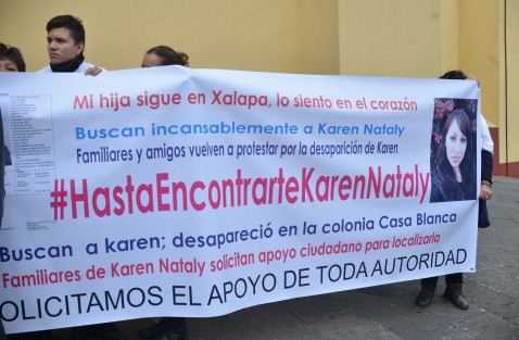 El padre de la joven mujer dijo que ellos hasta ese momento no habían recibido información de parte de la Fiscalía sobre que el cuerpo hallado fuera el de su hija, y mantenían la esperanza de que no lo fuera.