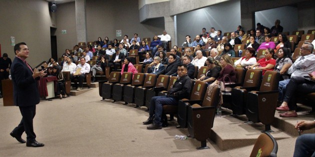 Este martes fueron clausurados los trabajos del curso <em>Agenda 2030: Estrategia para el Desarrollo Sostenible Aplicada a los Municipios</em> en el Palacio Legislativo.  