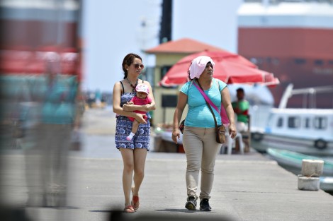 Durante lo que resta de lasemana, nuevamente dominará ambiente diurno cálido a muy cálido en todo el estado de Veracruz. No se descartan lluvias orográficas en zonas serranas esta tarde-noche.  Se sugiere consultar las actualizaciones en los siguientes boletines.