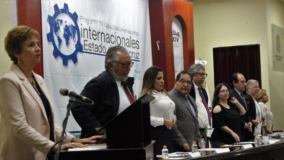 En el Congreso de Veracruz se lleva a cabo el Programa de Capacitación en Asuntos Internacionales en el Estado de Veracruz, que imparte la Secretaría de Relaciones Exteriores (SRE), dirigido a funcionarios, presidentes municipales y académicos de la entidad.