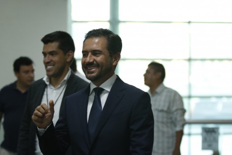 Allegados a cada uno de los candidatos, los acompañaron al debate organizado por el OPLE. 