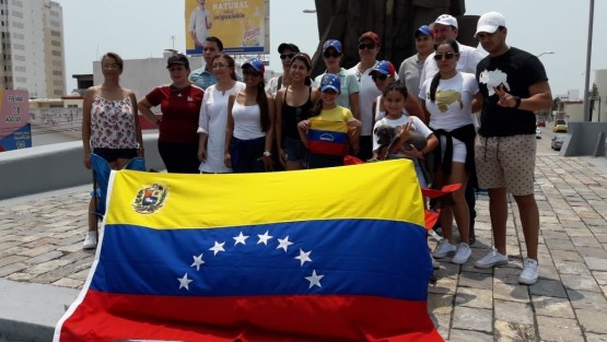 Integrantes de la comunidad venezolana en Veracruz, manifestaron su preocupación si el actual presidente de Venezuela, Nicolás Maduro, logra la reelección este día durante los comicios electorales.