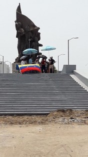 Integrantes de la comunidad venezolana en Veracruz, manifestaron su preocupación si el actual presidente de Venezuela, Nicolás Maduro, logra la reelección este día durante los comicios electorales.