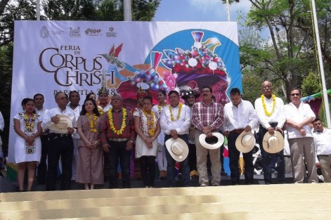 Iniciaron las actividades de la Feria de Corpus Christi en el municipio de Papantla, Ver., una celebración con gran arraigo en la región, en la que se realizarán más de 400 actividades, que conjuntarán danza, música y tradición, a realizarse del 26 de mayo al 3 de junio.
