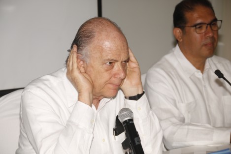 Enrique Krauze, historiador y analista político, ofreció  en Veracruz, una rueda de prensa previo a la presentación de su libro <em>El Pueblo Soy Yo</em>.