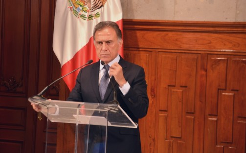 Pese a la percepción popular de que estas acciones tienen tintes políticos por ser época electoral, el gobernador ijo que la justicia no conoce la veda electoral y que a pesar de que muchos quieren que pare sus investigaciones, él continuará haciendo justicia a los veracruzanos.