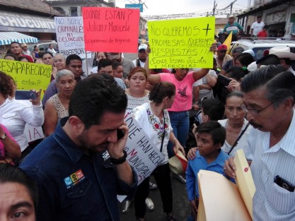 Cual si fuera ya gobernante en funciones, el candidato e hijo del Gobernador  llamó por teléfono al Fiscal General Jorge Winkler para agendarle una cita para este 1 de junio en el Puerto de Veracruz, a temprana hora. 