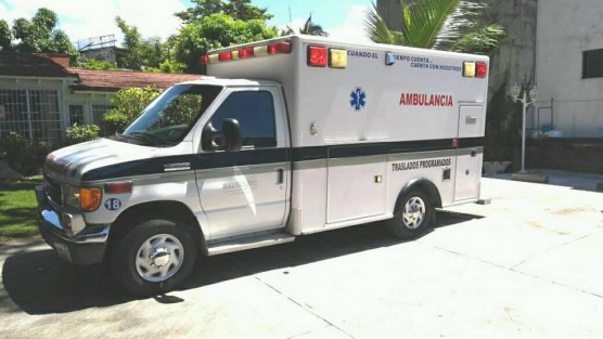 Afinan detalles para hacer entrega de ambulancia al DIF municipal.


