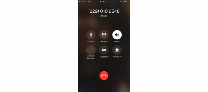 Luego de que se ha reportado una gran cantdad de llamadas a usuarios de telefonía, con mensajes en contra  de la campaña de AMLO, el Instituto Federal de Telecomunicaciones dijo desconocer de dónde provienen las llamadas. Con esas explicaciones resulta fáci entender porqué no se puede dar con secuestradores y la abundancia e impunidad a los extorsionadores telefónicos.  