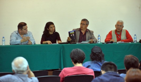 En el auditorio del CIESAS Golfo de la ciudad de Xalapa se llevo a cabo la presentación del libro <em>Veracruz  una alternancia Fallida</em>  el cual realizo un conjunto periodistas que laboran para la Jornada Veracruz encabezados por Tulio Moreno Alvarado.