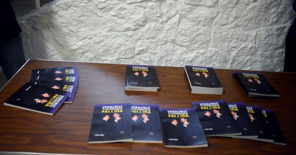 En el auditorio del CIESAS Golfo de la ciudad de Xalapa se llevo a cabo la presentación del libro <em>Veracruz  una alternancia Fallida</em>  el cual realizo un conjunto periodistas que laboran para la Jornada Veracruz encabezados por Tulio Moreno Alvarado.