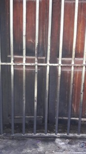 La madrugada de este sábado, desconocidos intentaron quemar la oficina de MORENA en Coyutla,que funciona enel domicilio del enlace municipal, Gregorio Sabino Picazzo Granillo. El Norte del ha sido punto de conflicto, ya que han quemado lonas y se han dado actos de violencia