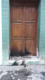 La madrugada de este sábado, desconocidos intentaron quemar la oficina de MORENA en Coyutla,que funciona enel domicilio del enlace municipal, Gregorio Sabino Picazzo Granillo. El Norte del ha sido punto de conflicto, ya que han quemado lonas y se han dado actos de violencia