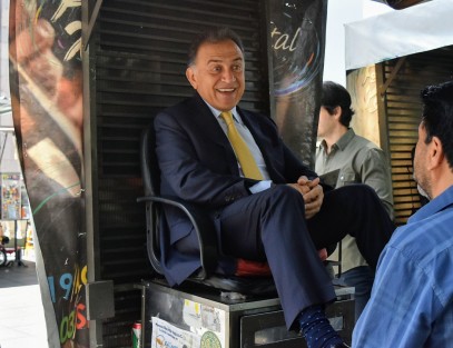 A través de redes sociales, Yunes Linares felicitó la participación ciudadana en los comicios de ayer domingo. Así mismo su reconocimiento a <em>quienes lucharon por un cargo</em>, en esta elección en donde no metió las manos, según él. 