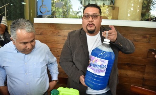 Sergio Rodríguez  Cortez, diputado de ya no se sabe de cuál partido, acudió en conocido café del centro, donde dijo que como consejero nacional del PRD denunciará las irregularidades que se cometieron por parte del actual dirigente del PRD en Veracruz. 