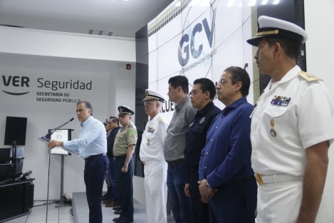 El gobernador de Veracruz, Miguel Ángel Yunes Linares, presidió la 78 reunión del Grupo de Coordinación Veracruz. Durante su intervención,  aseguró que han bajado los índices delictivos.