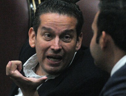Diputado Cash-pillo, hablando de cash. 