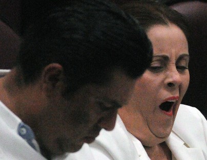 Sheridan regresó al trabajo.