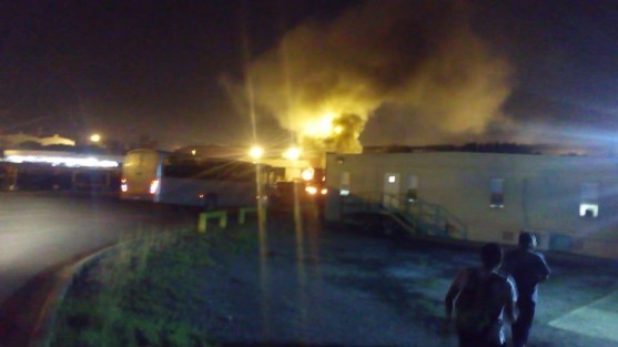 Esta mañana un montacargas se incendió en el área de movimiento de tubos de Tamsa, ante la falta de mantenimiento. 