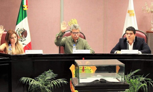 El coordinador del Grupo Legislativo de Morena, Zenyazen Roberto Escobar García rechazó firmar el dictamen para la emisión de la terna de los aspirantes a ocupar la titularidad de la Fiscalía Especializada en Combate a la Corrupción.